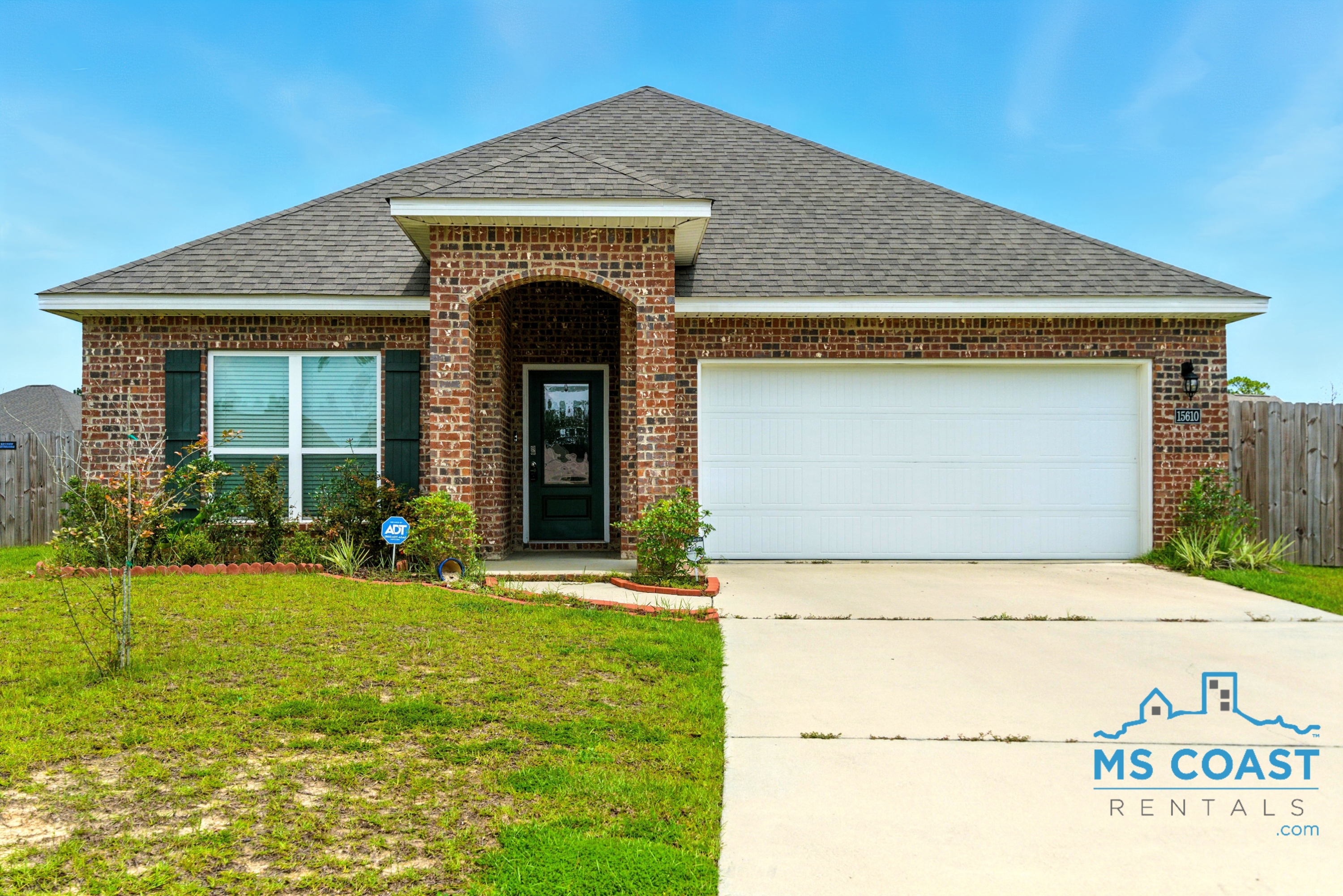 15610 Lantern Cove