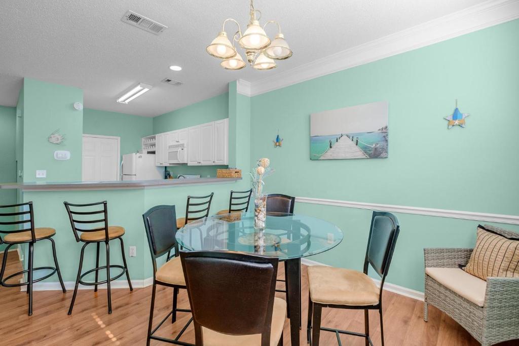 2252 Beach Drive Unit 1304 - 1